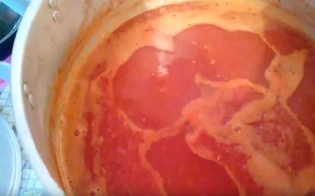 варим томатный соус