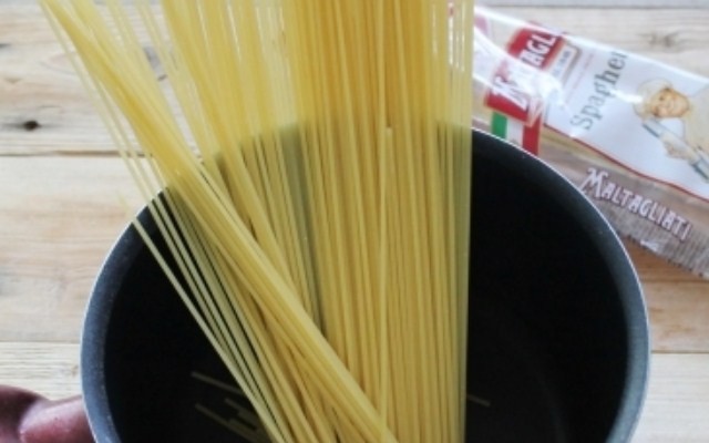отварить спагетти