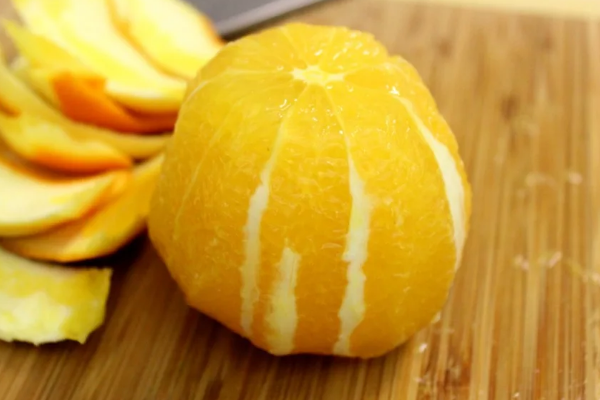 чищеный апельсин