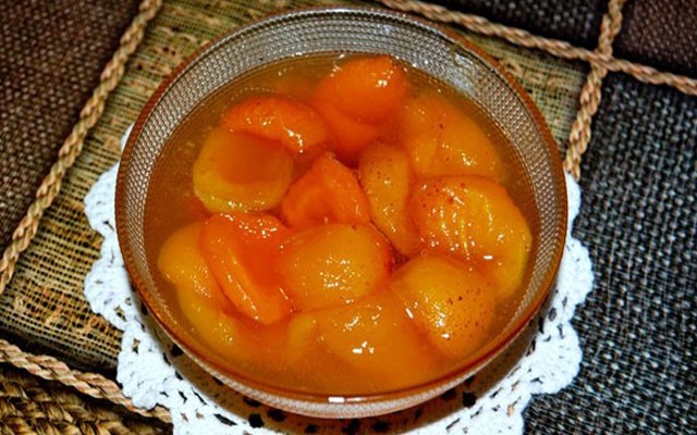 готовое варенье из абрикосов